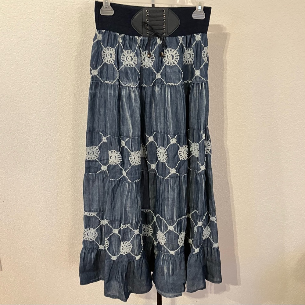 NWT Blue Midi Skirt Denim-Look Pattern